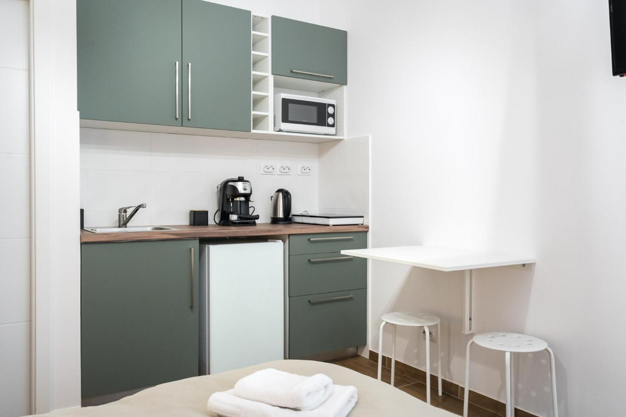Urban Walls Apartments 5B 부쿠레슈티 외부 사진