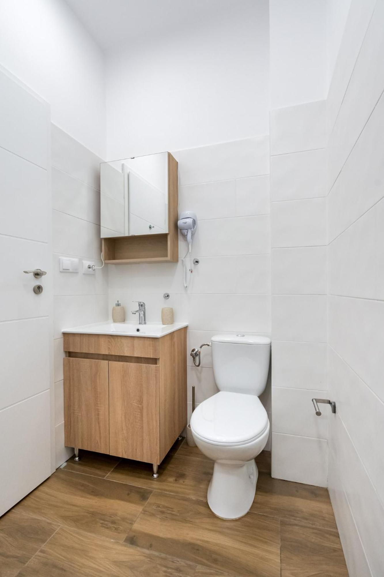 Urban Walls Apartments 5B 부쿠레슈티 외부 사진